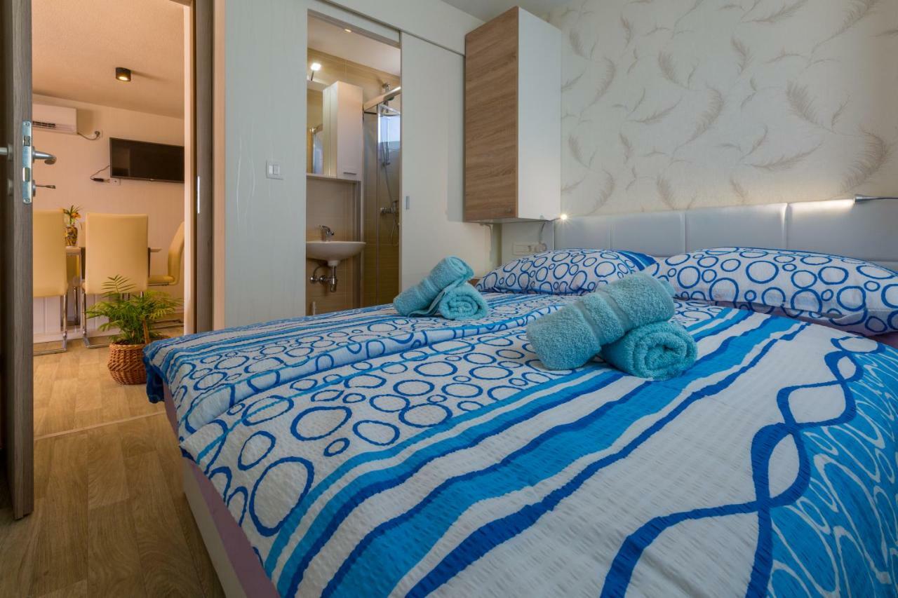 Mobile Homes Pine Tree Dobropoljana Zewnętrze zdjęcie